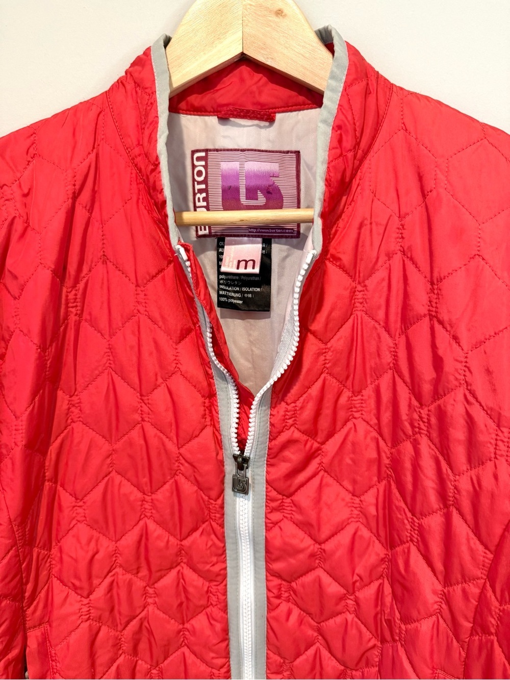 Burton Red Orange Quilted Zip Women’s Winter Jacket with Zipper Pockets - Picture 3 of 5